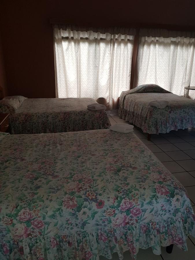 Hotel Santa Cruz Zapaca Kültér fotó